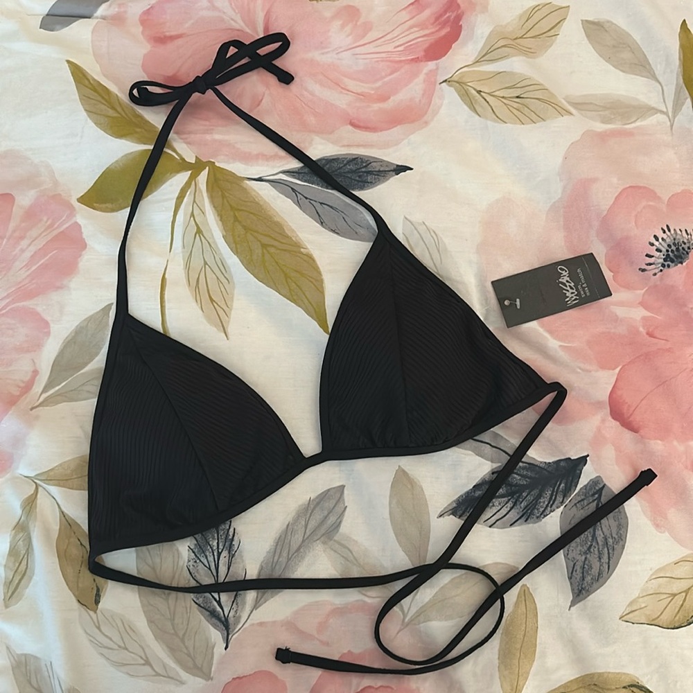 Triangle bikini top. Mossimo brand from Target. Brand new